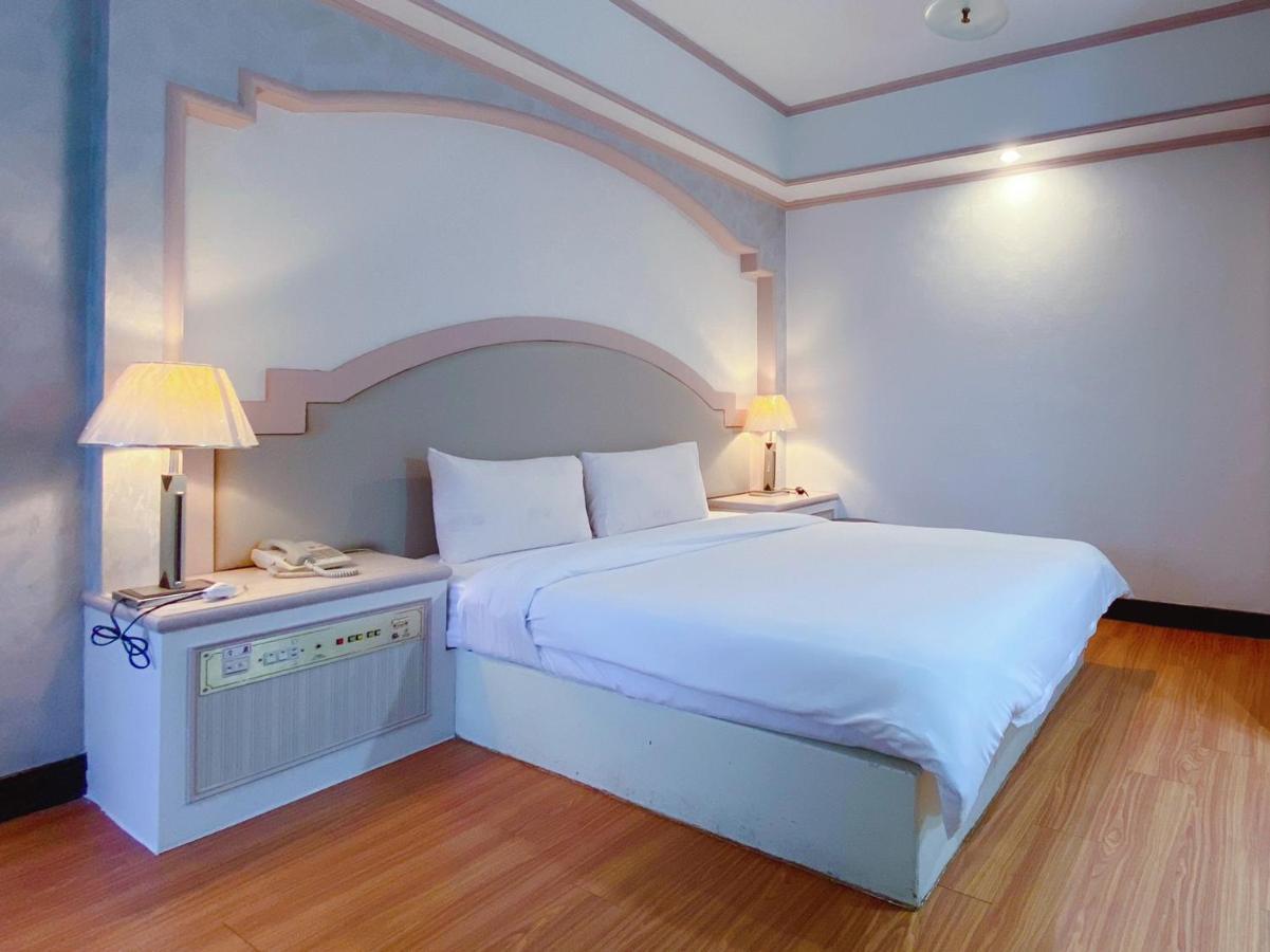 Chrysler Hotel Tajpej Zewnętrze zdjęcie