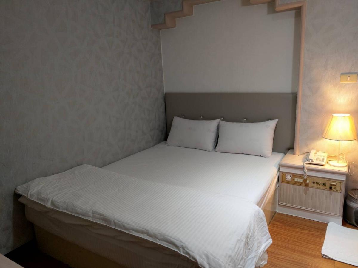 Chrysler Hotel Tajpej Zewnętrze zdjęcie